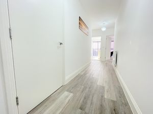 James House- click for photo gallery